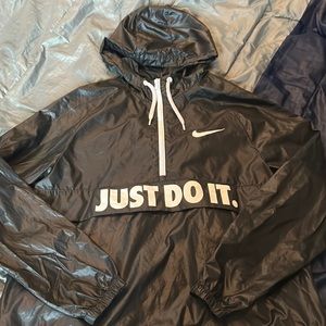 nike windbreaker
